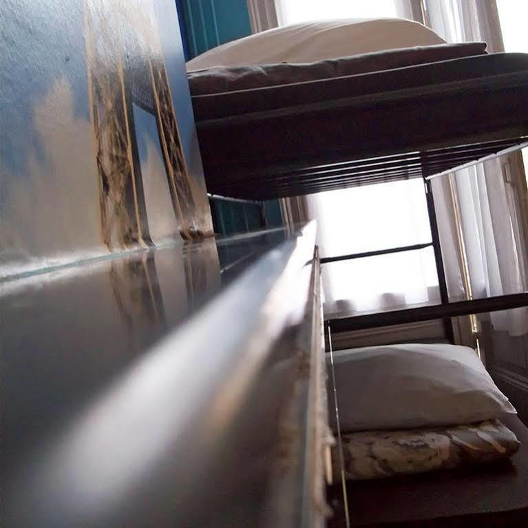 Amsterdam Hostel Annemarie מראה חיצוני תמונה
